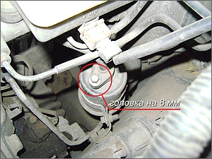 Замена топливного фильтра и сеточки бензонасоса на Hyundai Tiburon/Coupe 96-01 гг.